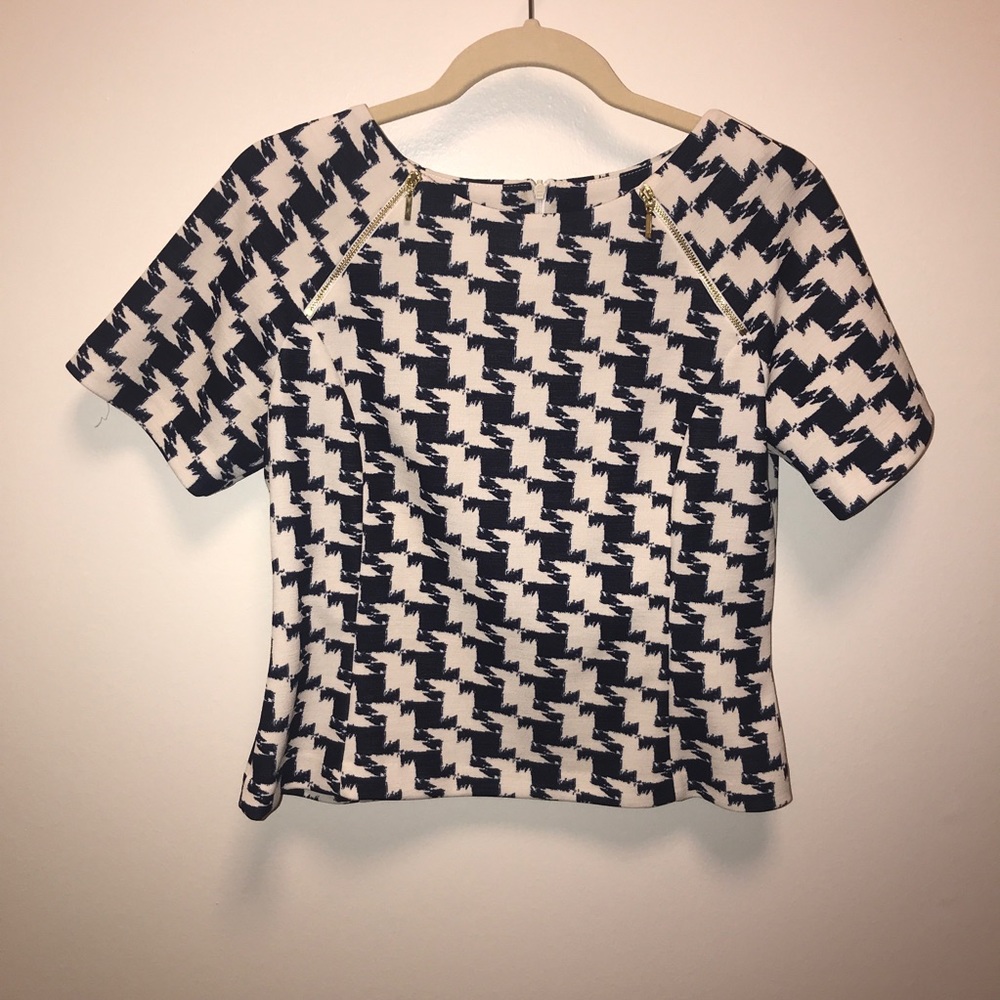Structured T-Shirt
